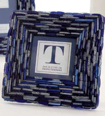 BlueBanglesFramew8.50.bmp